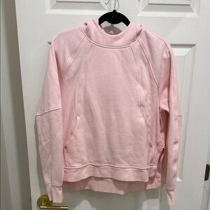 Lululemon Women's Hi-Low Pink Sweatshirt